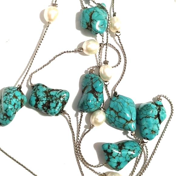 VINTAGE FAUX TURQUOISE NUGGET IVORY PEARL SILVER-TONE 34" NECKLACE - Picture 2 of 9